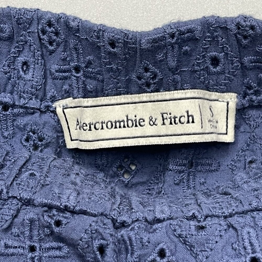 Abercrombie & Fitch Off The Shoulder Blouse Top Womens L Blue Eyelet Boho Casual - Picture 3 of 6